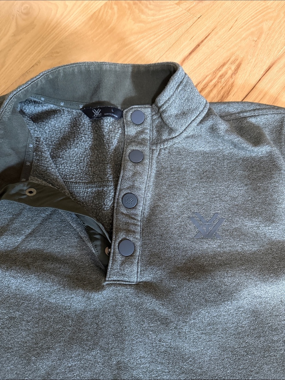 Vortex Pullover - Picture 2 of 3